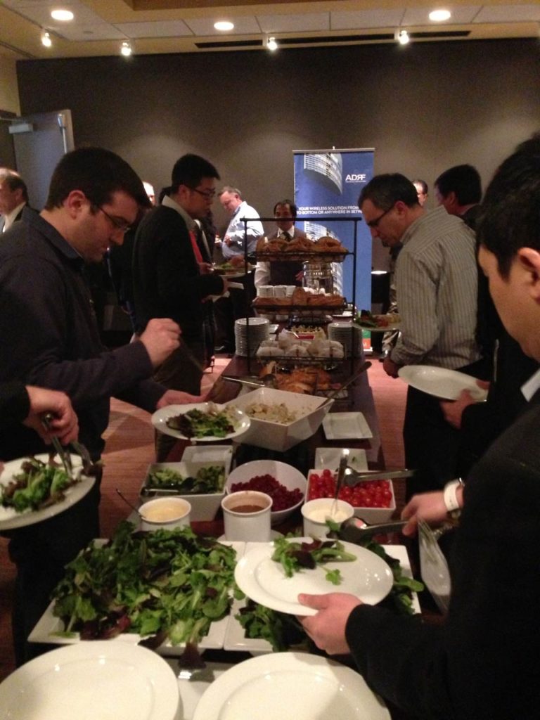 08-networking-lunch-3